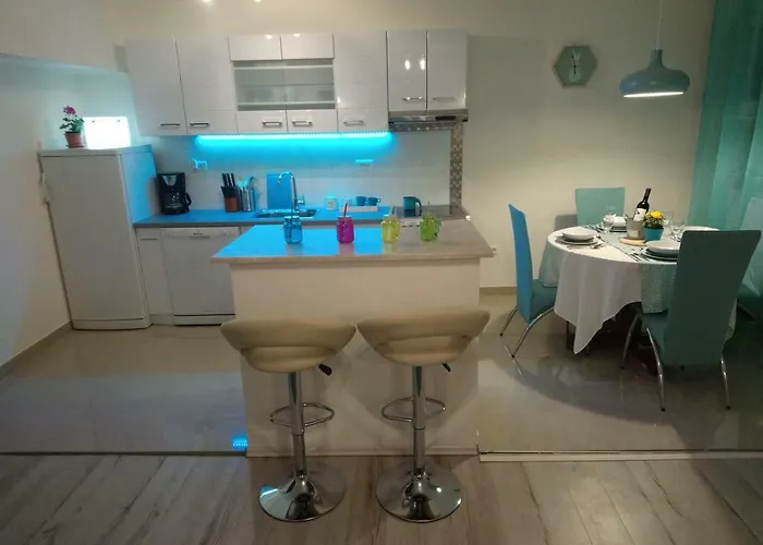Aquamarine Split