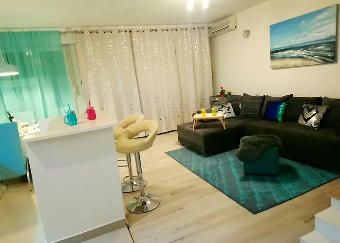 Aquamarine Apartamento